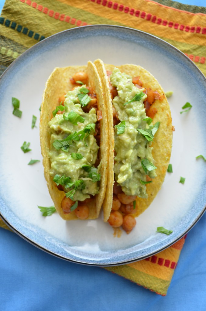 Chickpea Tacos with Guacamole | coffeeandquinoa.com