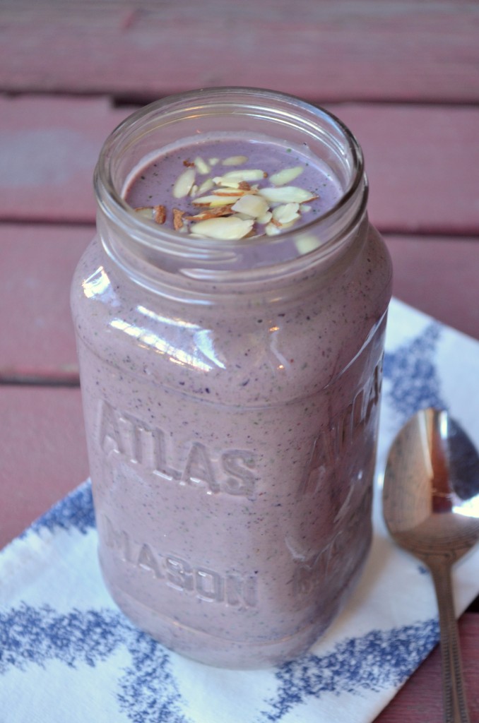 Blueberry Almond Chia Smoothie