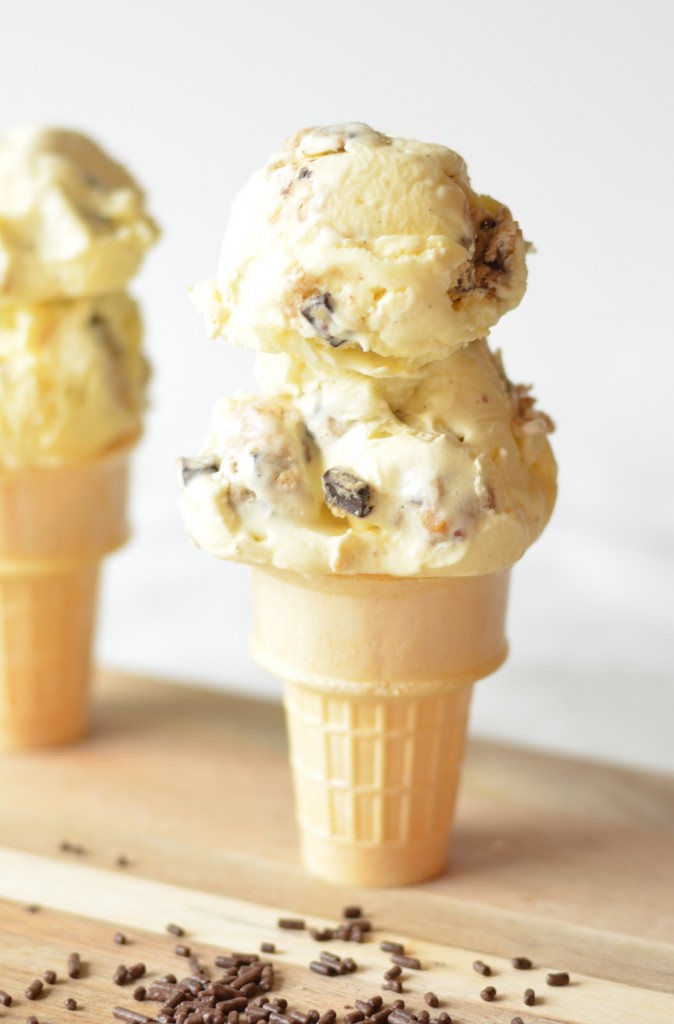 Chunky Lola Cookie Dough Ice Cream