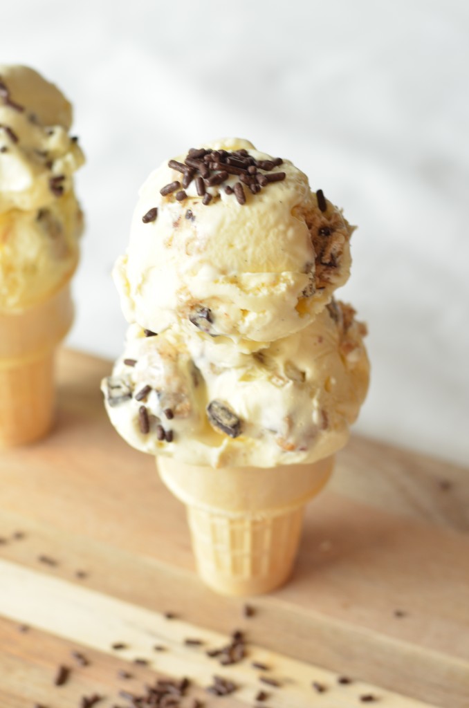 Chunky Lola Cookie Dough Ice Cream