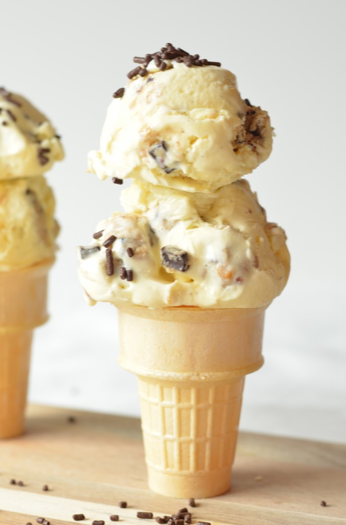 Chunky Lola Cookie Dough Ice Cream