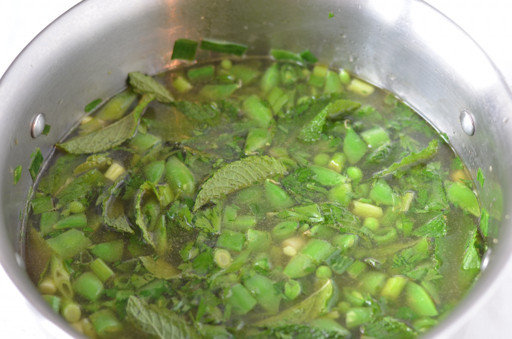 Fresh Pea Soup with Mint