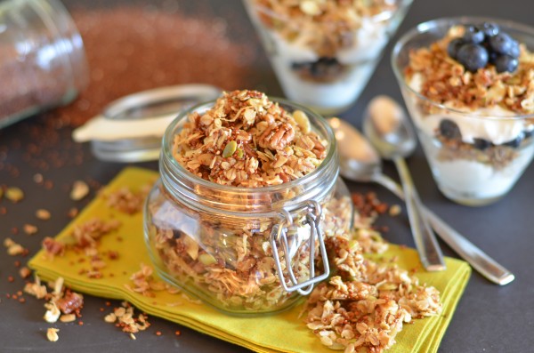 Quinoa Crunch Granola (Vegan)