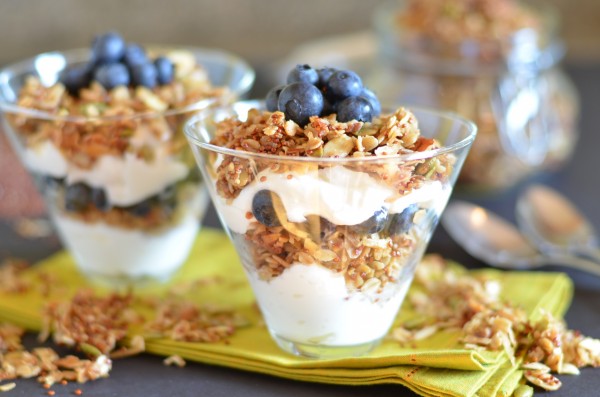 Quinoa Crunch Granola (Vegan)