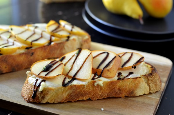 Pear and Goat Cheese Tartines