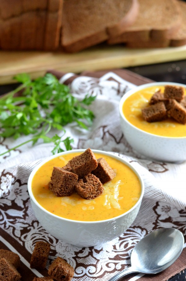 Potato-Cheese Soup with Pumpernickel Croutons