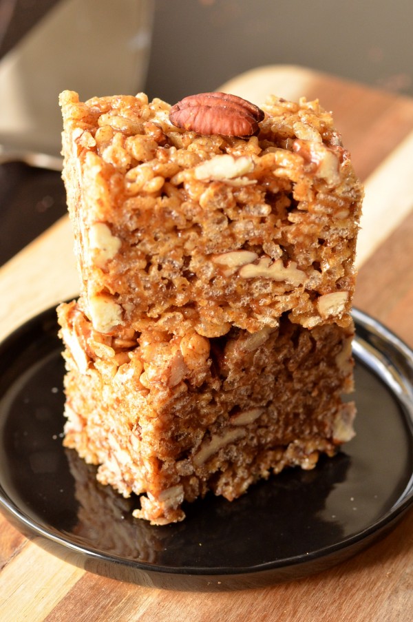 Pecan Pie Rice Krispie Treats (Vegan)