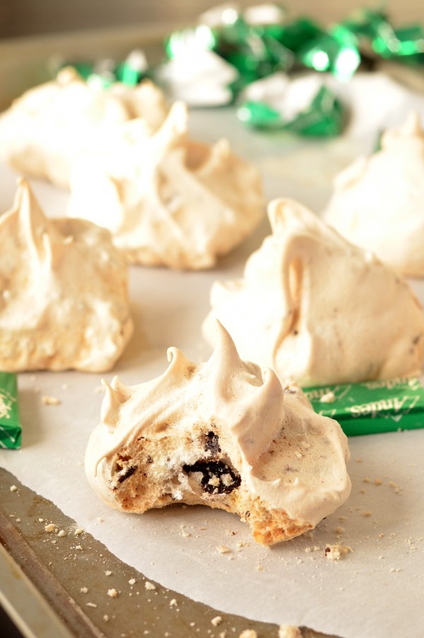 Three-Ingredient Mint Meringues (Gluten-Free)