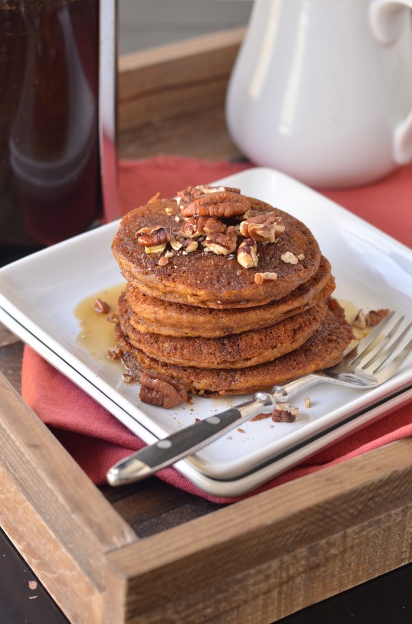 Vegan Pumpkin Spice Pancakes