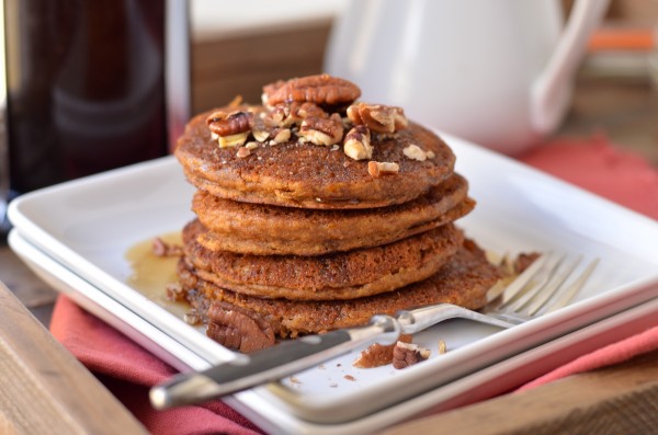 Vegan Pumpkin Spice Pancakes