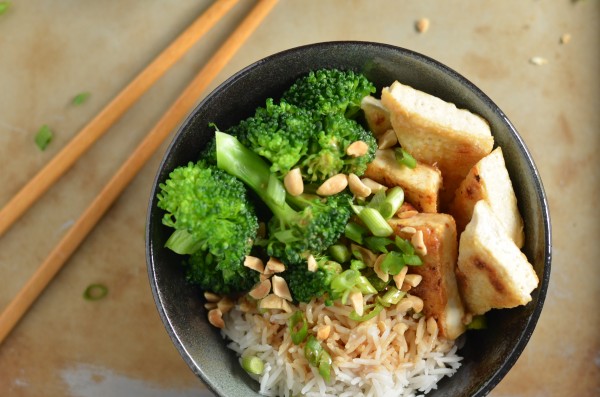 Crispy Tofu Rice Bowls with the Best Thai Peanut Sauce