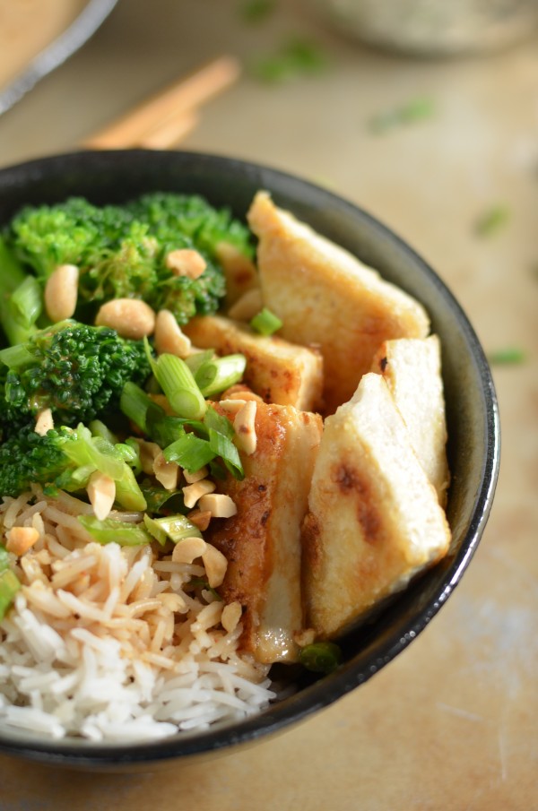 Crispy Tofu Rice Bowls with the Best Thai Peanut Sauce