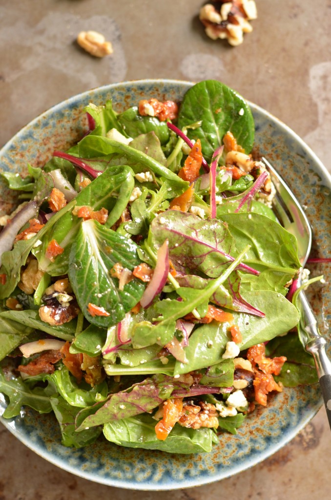 Sun Dried Tomato and Gorgonzola Salad