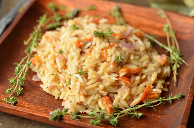 Easy Orzo Risotto with Sun Dried Tomatoes