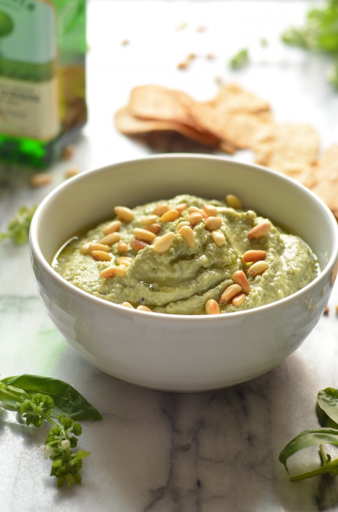 White Bean and Pesto Dip | coffeeandquinoa.com