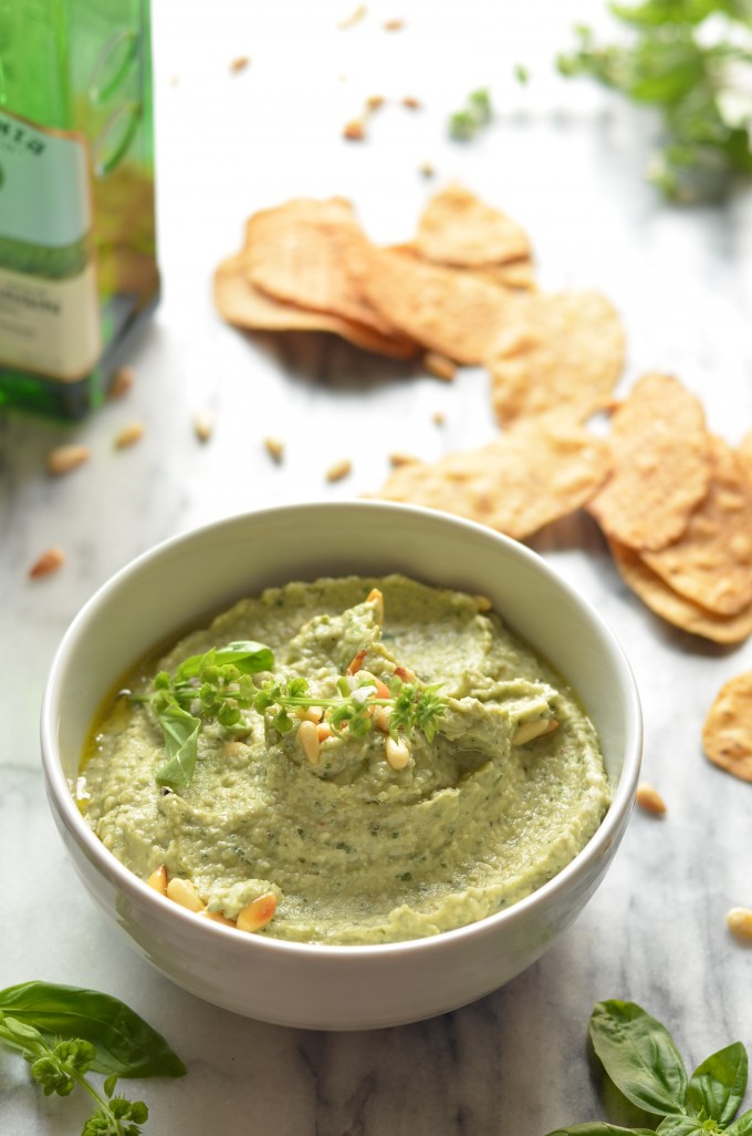 White Bean and Pesto Dip | coffeeandquinoa.com