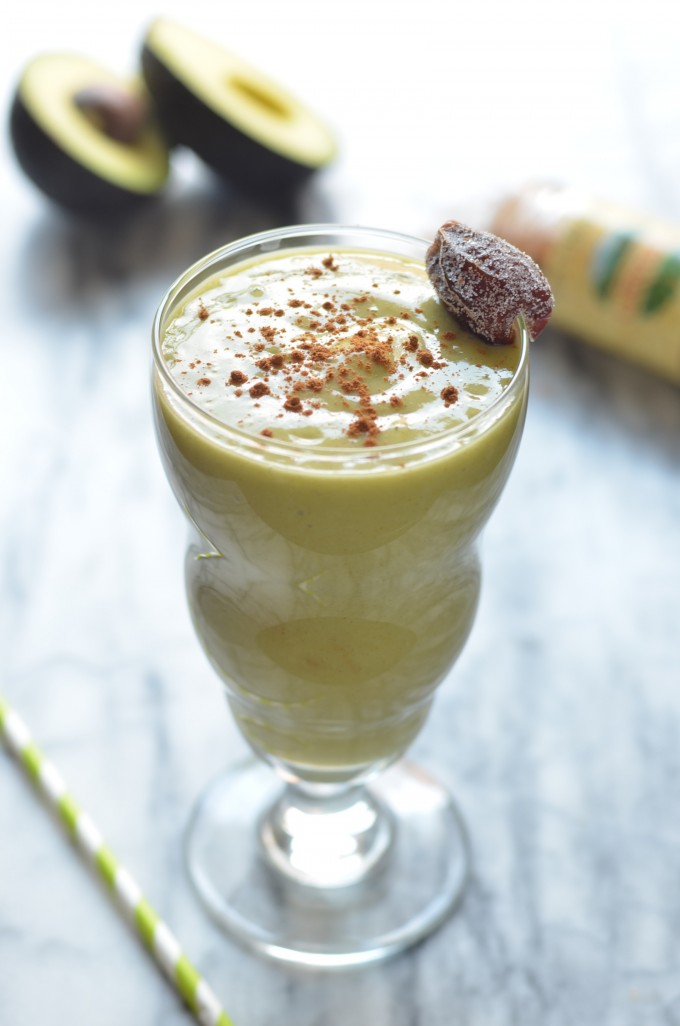 Avocado Horchata Smoothie | coffeeandquinoa.com