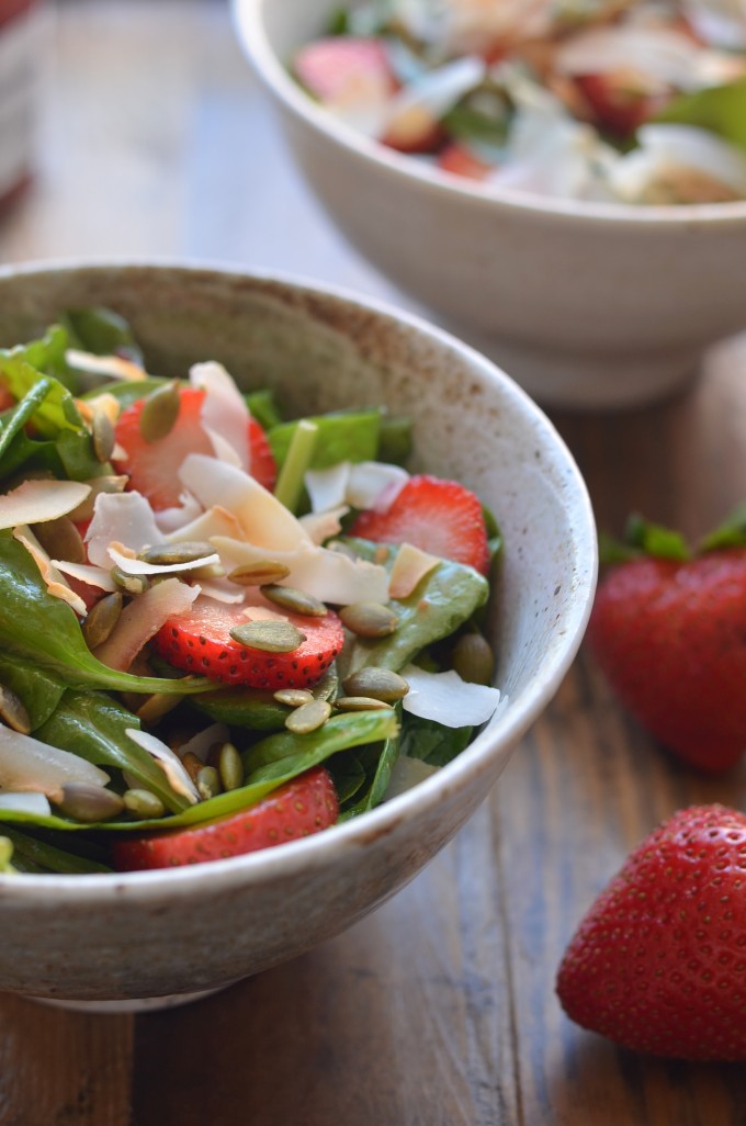 Spinach Salad with Strawberry Jam Vinaigrette | coffeeandquinoa.com