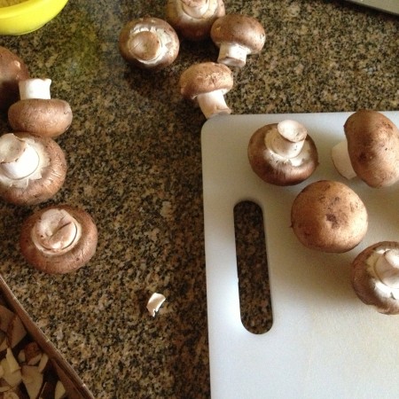 mushroom & mascarpone crostini