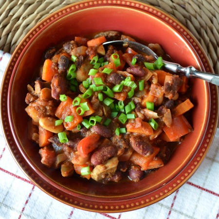 Vegan Three Bean Chili | coffeeandquinoa.com