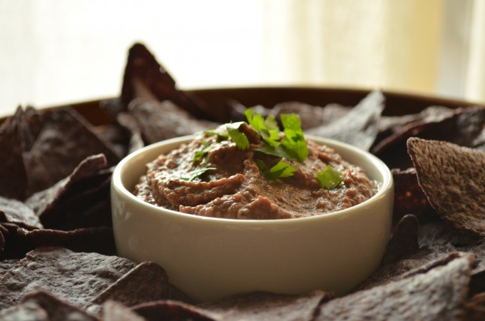 chipotle black bean dip | Coffee & Quinoa