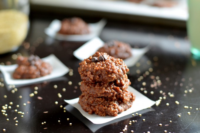 No-Bake Chocolate Peanut Butter Quinoa Cookies