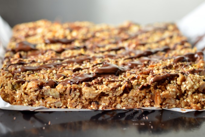 Coconut Quinoa Granola Bars