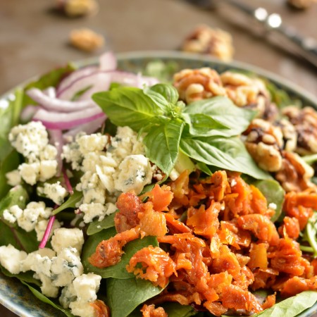 Sun Dried Tomato and Gorgonzola Salad