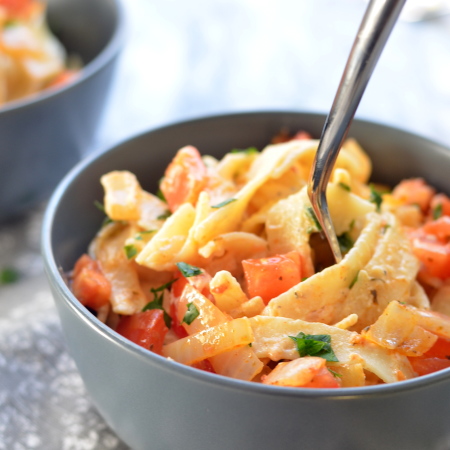 Creamy Cajun Cauliflower Pasta | coffeeandquinoa.com